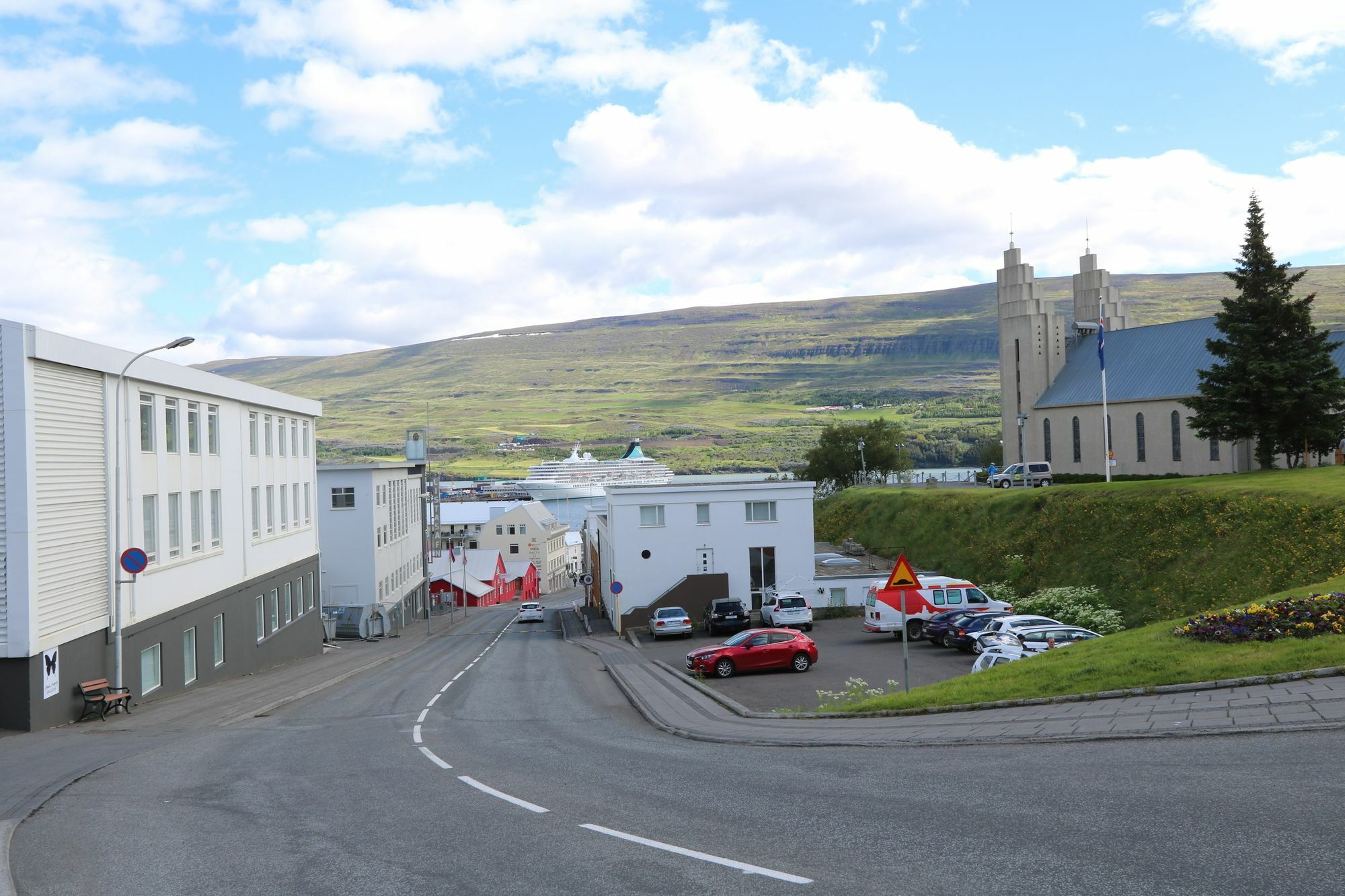 K16Apartments Akureyri Buitenkant foto